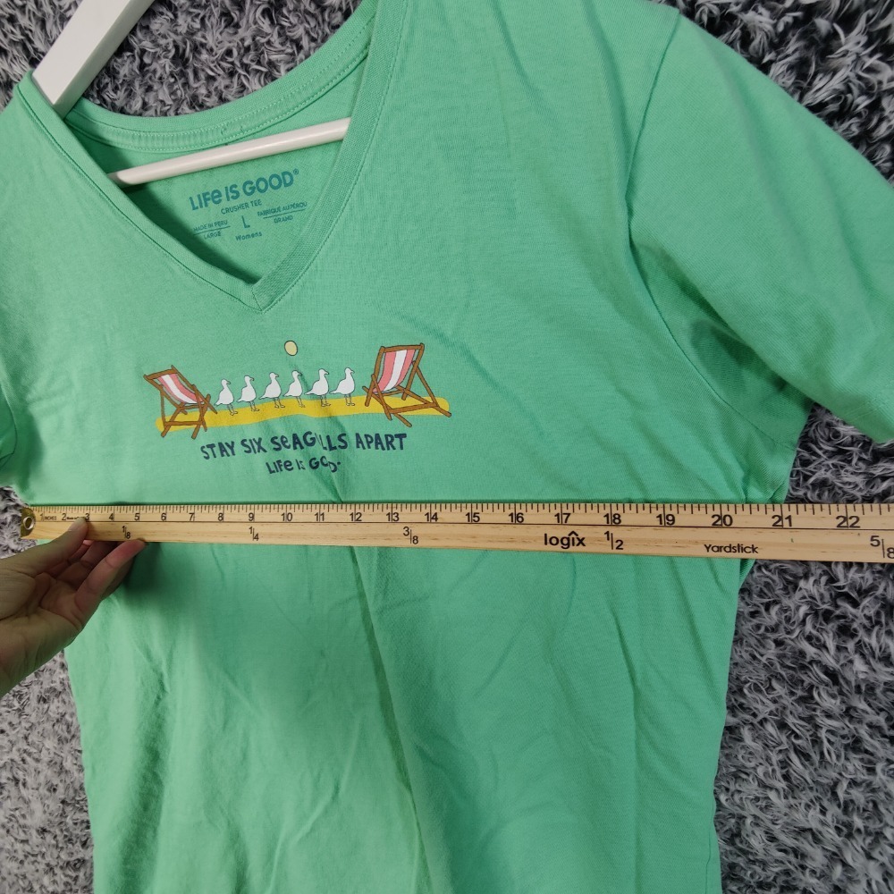 Life is Good Crusher Tee Stay Six Seagulls Apart‎ V-Neck T-Shirt Large - Picture 5 of 8